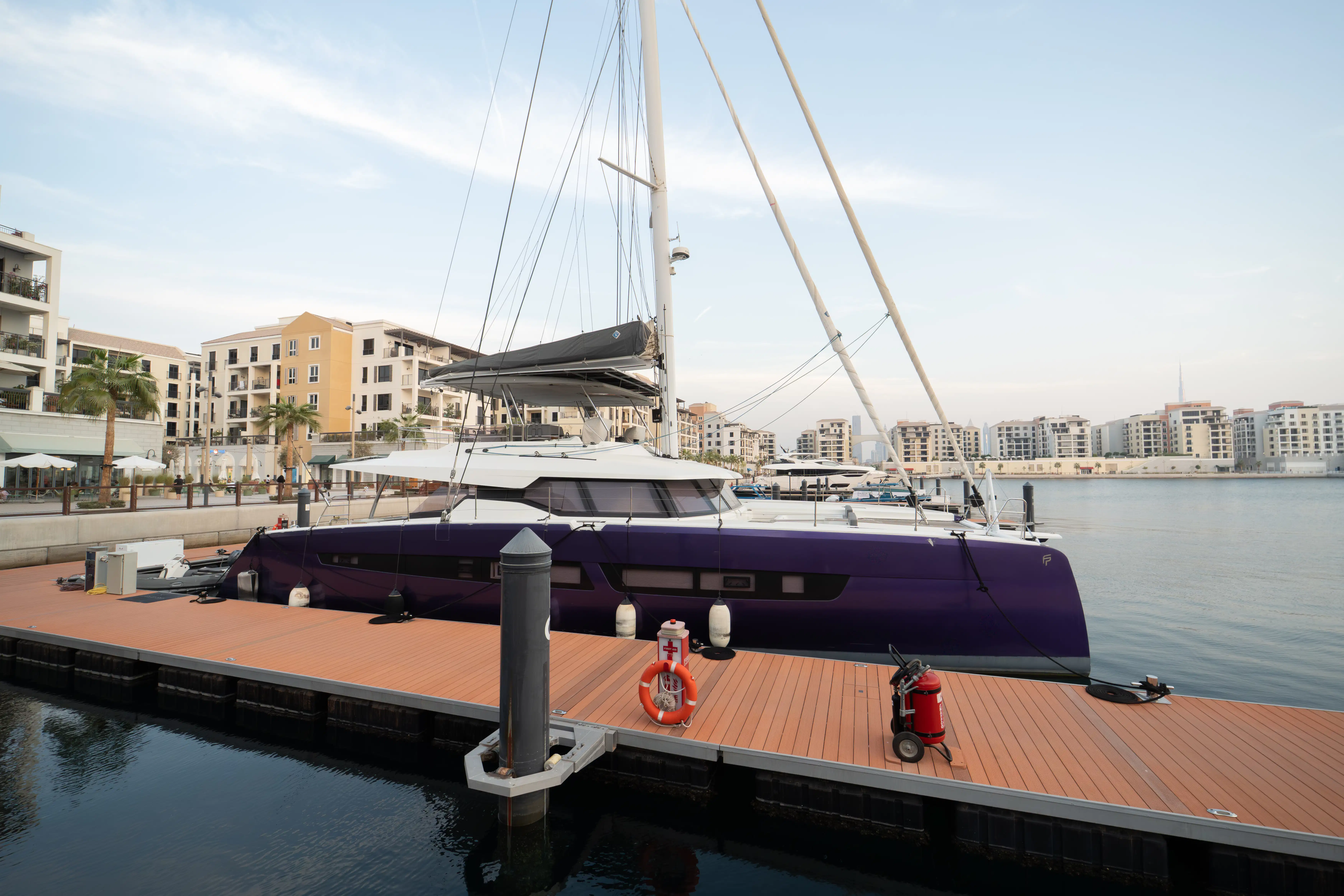 Le Pont, Building 1