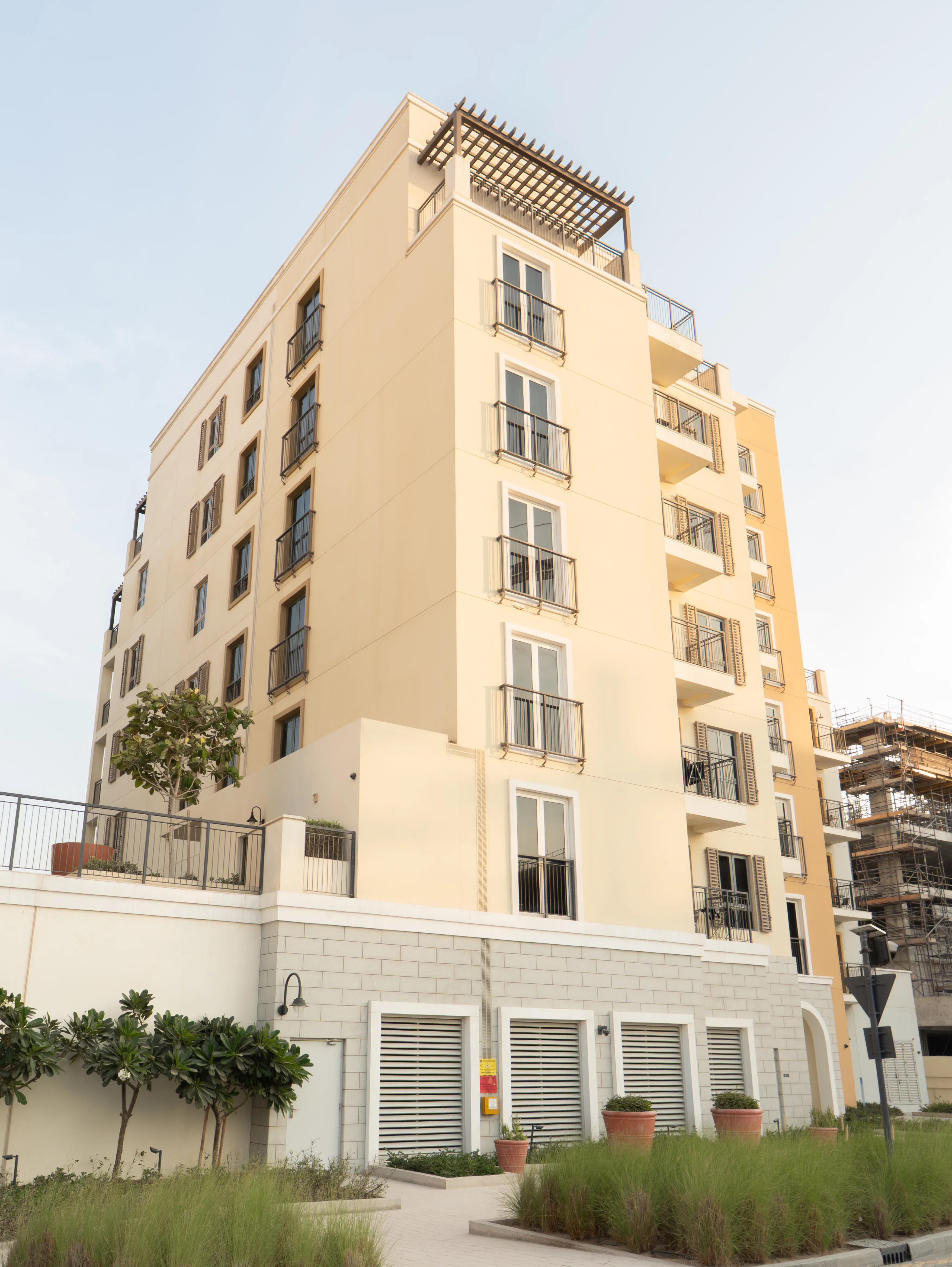 Le Pont, Building 1