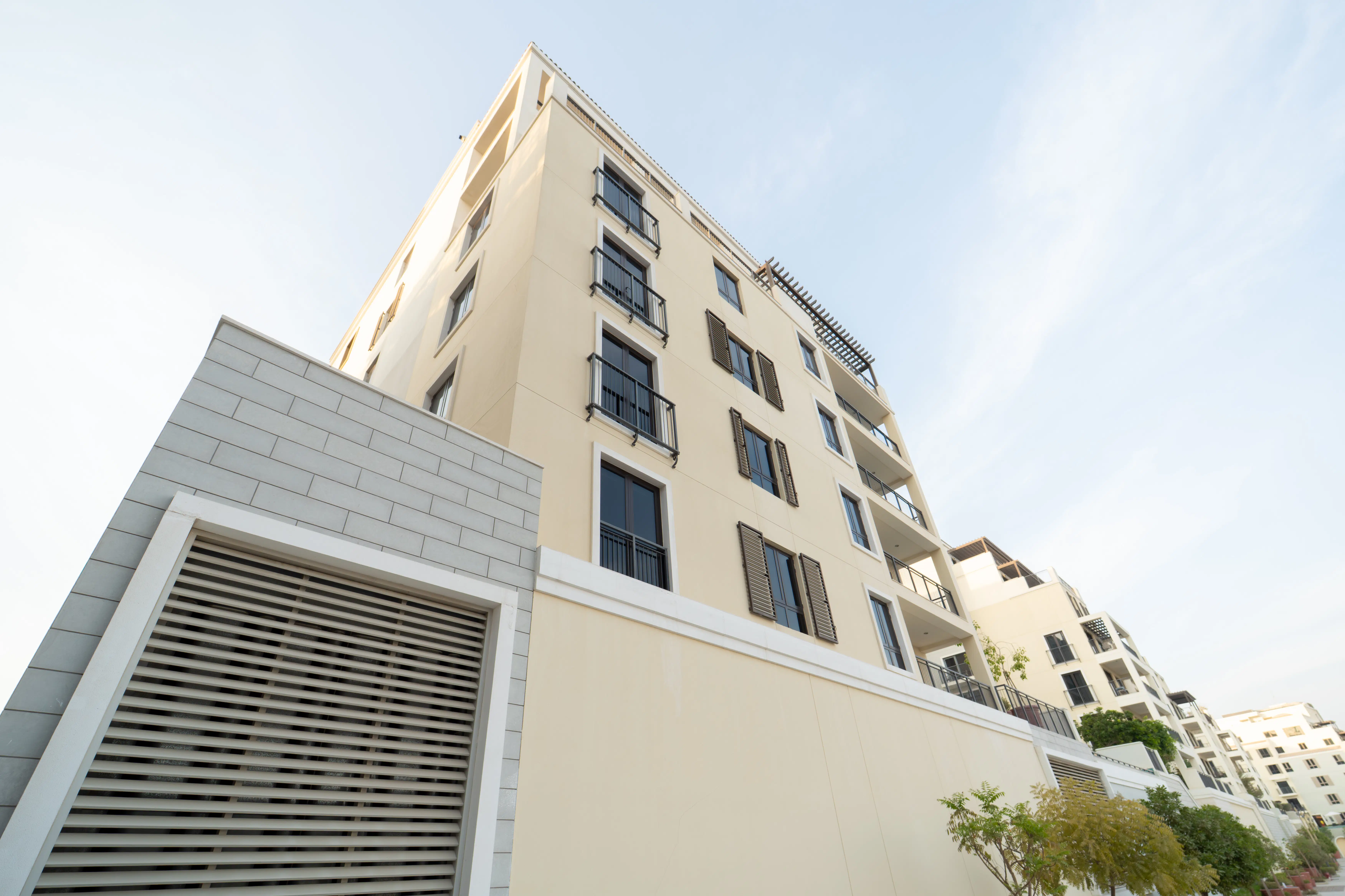 Le Pont, Building 1