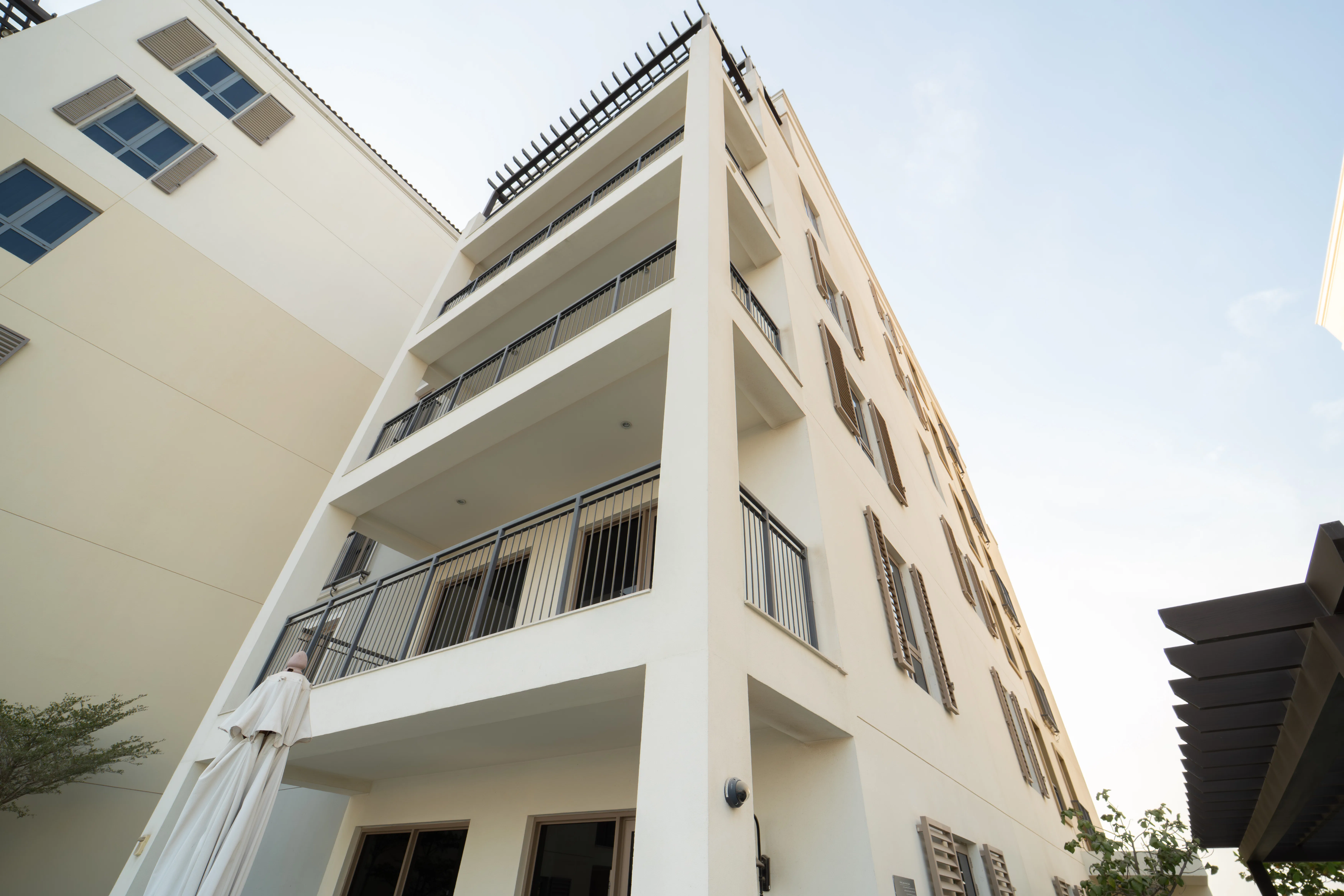 Le Pont, Building 1